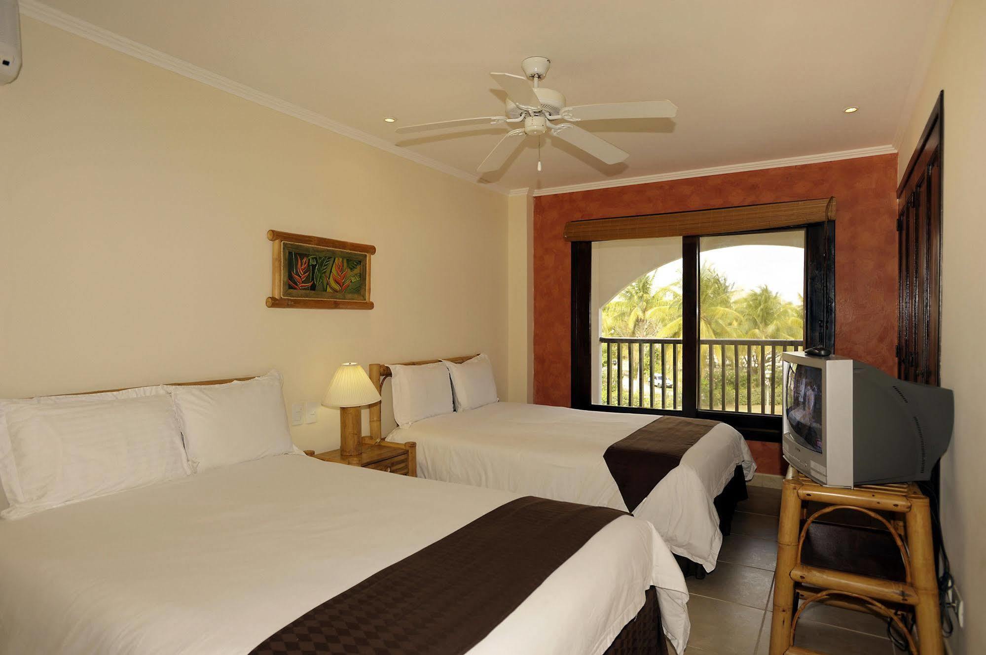 Tranquility Bay Antigua Hotel Jolly Harbour Eksteriør billede